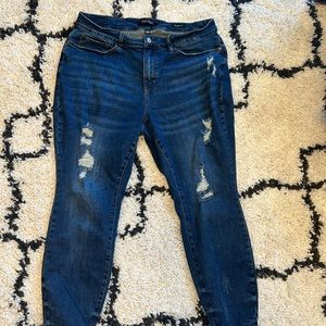 Judy Blue Relaxed Fit Skinny Jeans